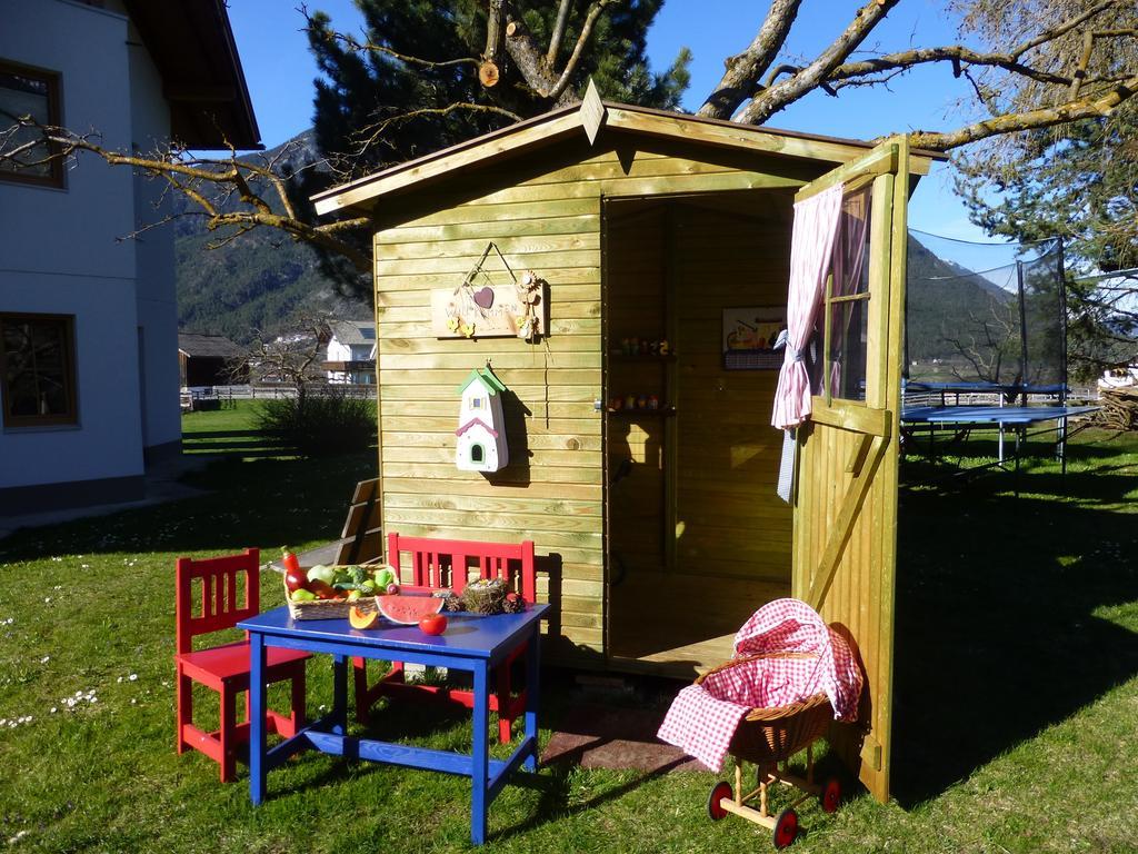 Apart Auszeit Arzl im Pitztal Exterior foto